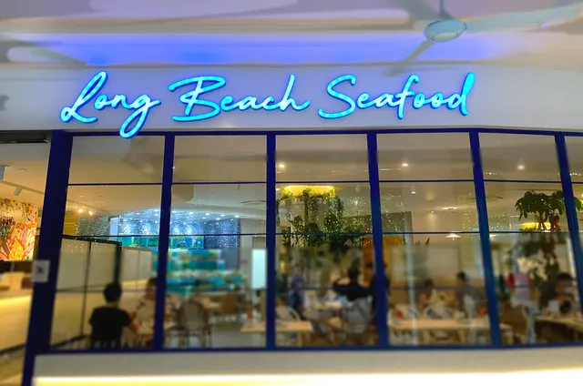 Long Beach @ ROBERTSON QUAY