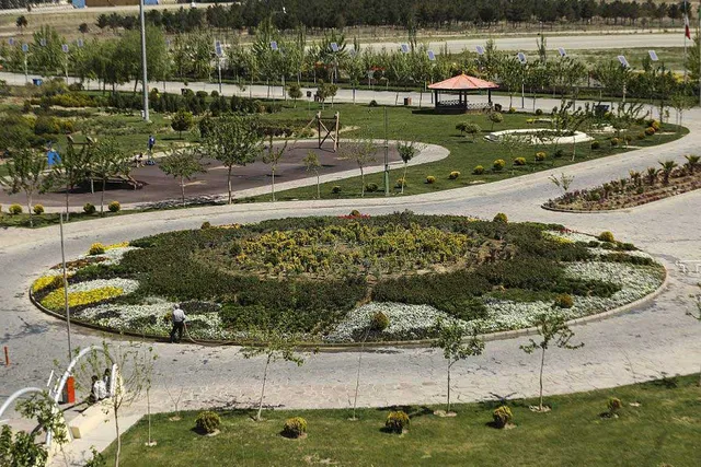 Velayat Park
