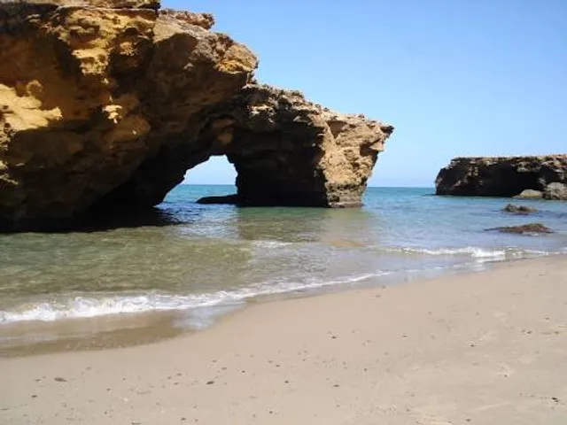 شاطئ سيدي العجال