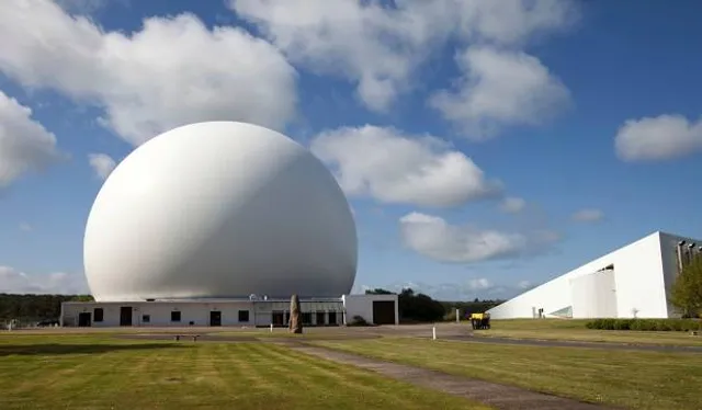 Le Radôme - Cité des Télécoms