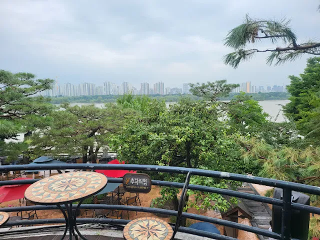 Cafe Suseok-dong 198