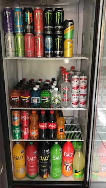 Point bar e Empório