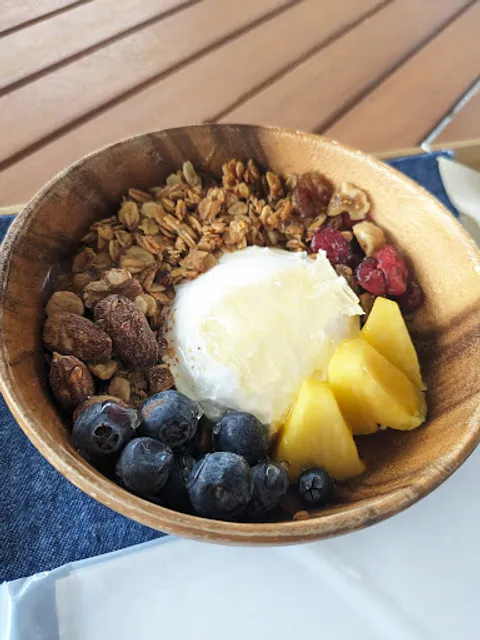 Your,GURT&GRANOLA CAFE 岐阜本店