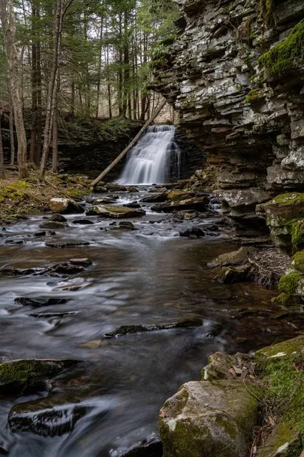 Sand Run Falls Parking