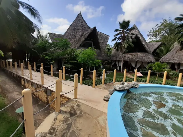 Park One Villas, Silversands rd.