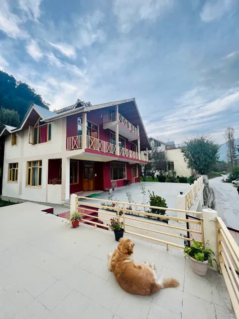 Musafir Stays - Cottage in Manali, Himachal Pradesh