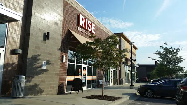 Rise Southern Biscuits & Righteous Chicken - Holly Springs