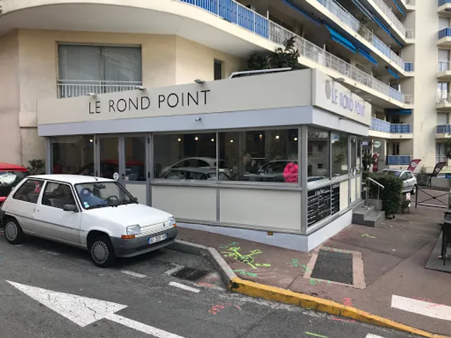 Le Rond Point