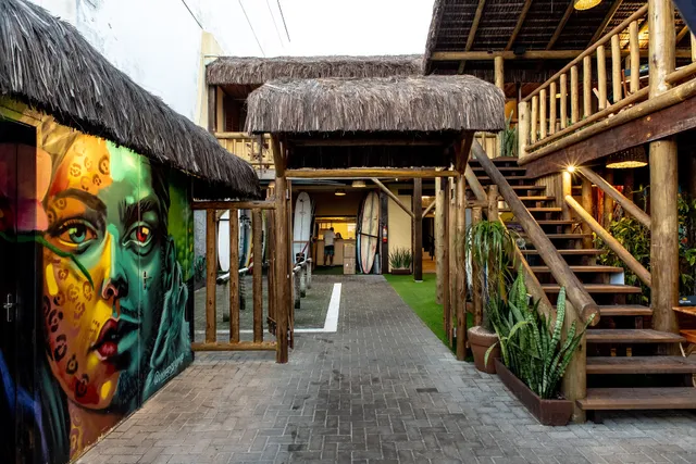 Longboard Paradise Suites