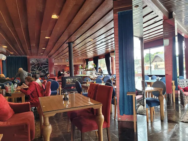 Blend Restaurant & Fondue