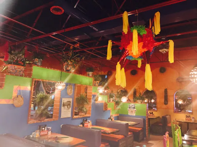 El Azteca Mexican Restaurant