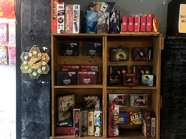 CashFlow Boardgame Cafe