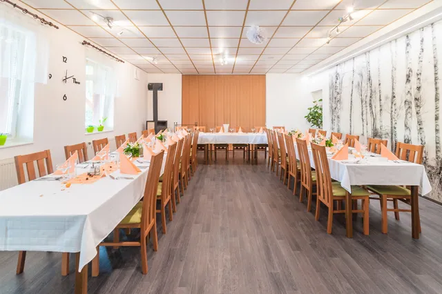 Restaurace & Penzion V Údolí