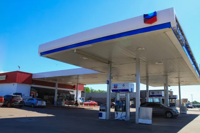 Charlie's Burgers & Grill