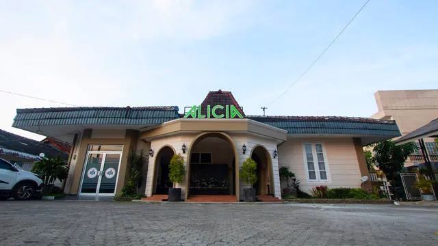 Alicia Homestay Bondowoso