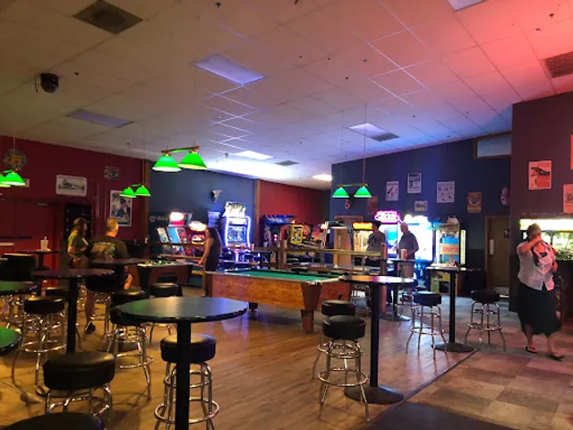 The alley sports pub and grill