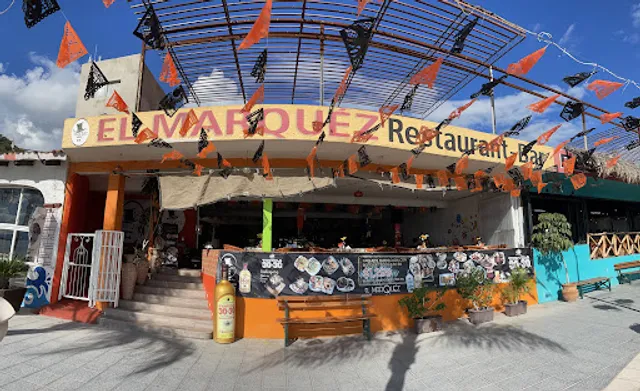 El Marquéz Restaurant-Bar