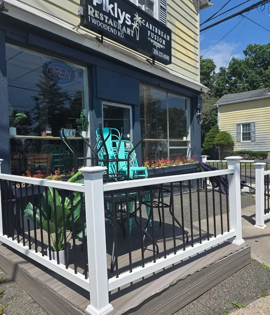 Piklys Restaurant Caribbean Fusion