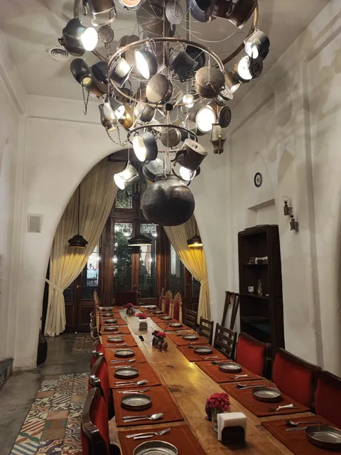 Mestooran Restaurant