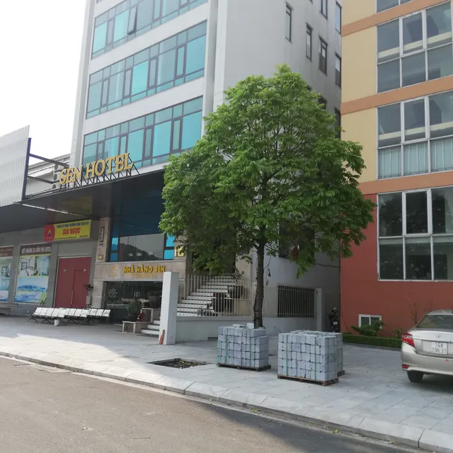 Bong Sen Ha Long Hotel