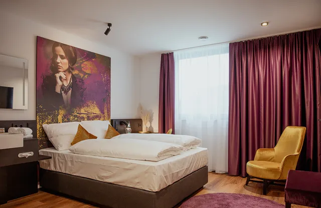 Sombea Hotel, Restaurant und Bar