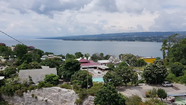 EDYS DAYANTO HOT SPRING