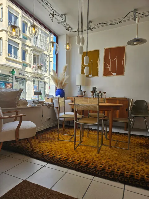 Joli Rouge Galerie Biarritz