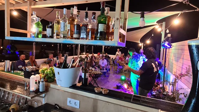 Amiga Mia (Cafeteria & Heladeria)