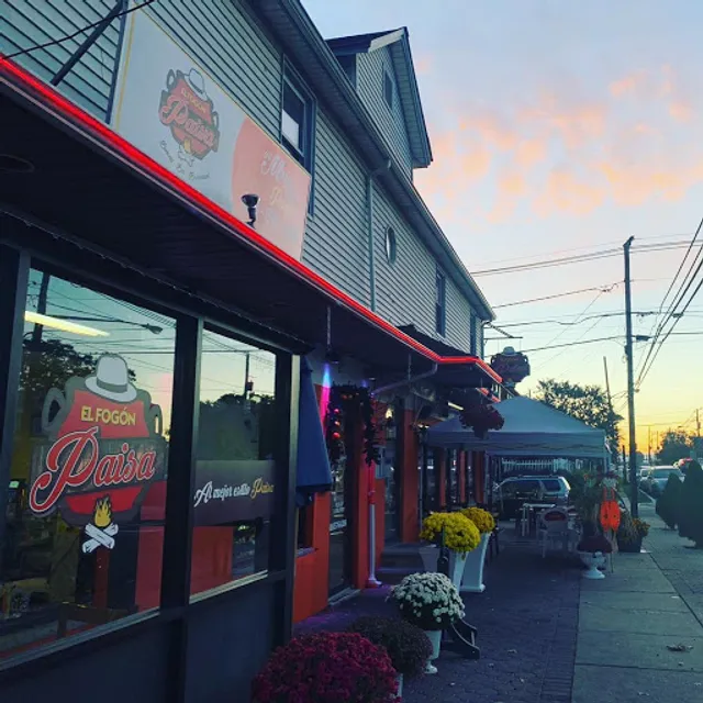 Cibeles Bar and Restaurant