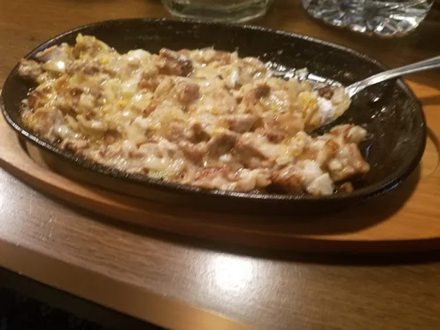 フィリピン居酒屋 三姉妹