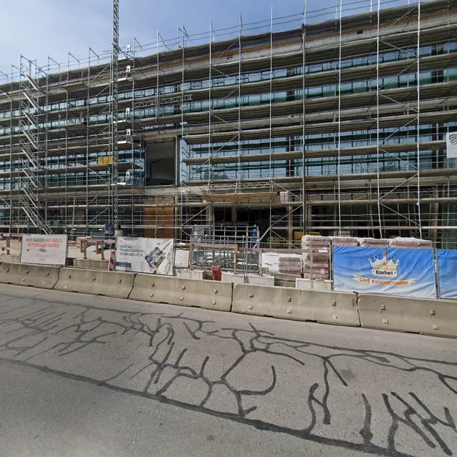 Max Rischart's Backhaus KG