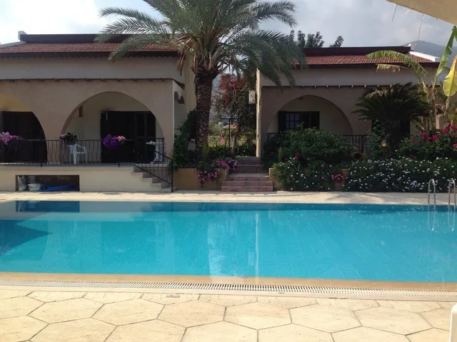 Five Fingers Holiday Bungalows