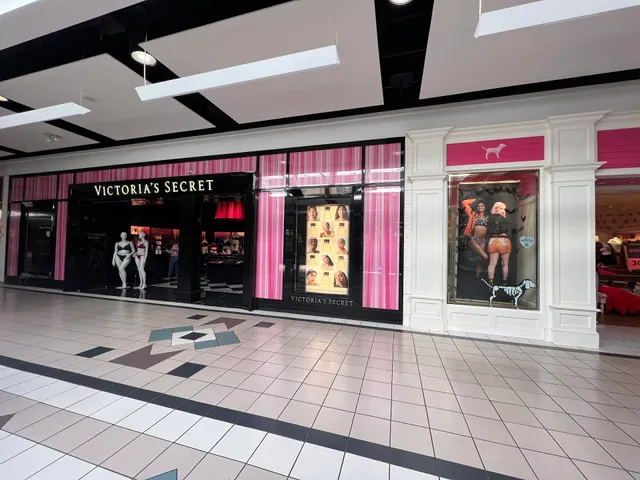 Victoria's Secret & PINK