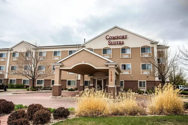 Quality Suites Near West Acres