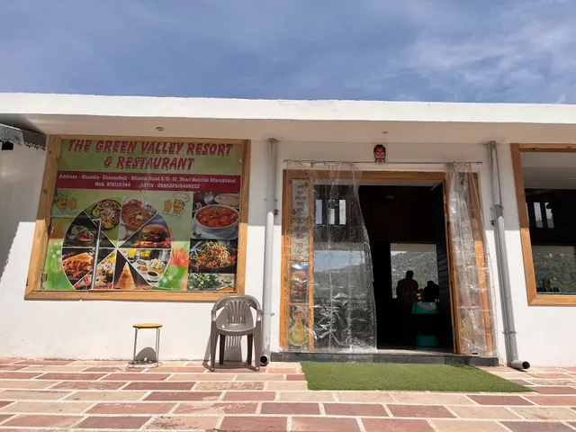 The Green Valley Resort And Restaurant