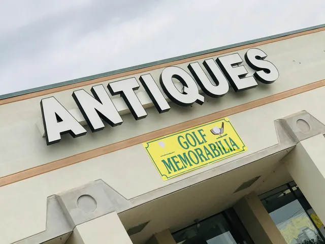 Trends & Traditions Antiques Mall