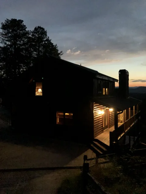 Mountain Majesty Cabin