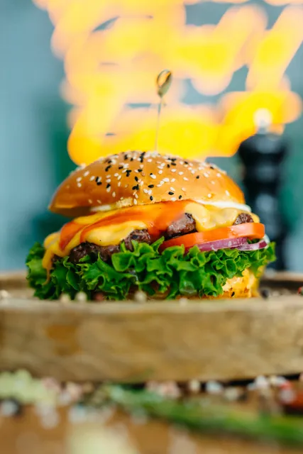 BEEF'D Halal Burgers & Fried Chicken - Kalk