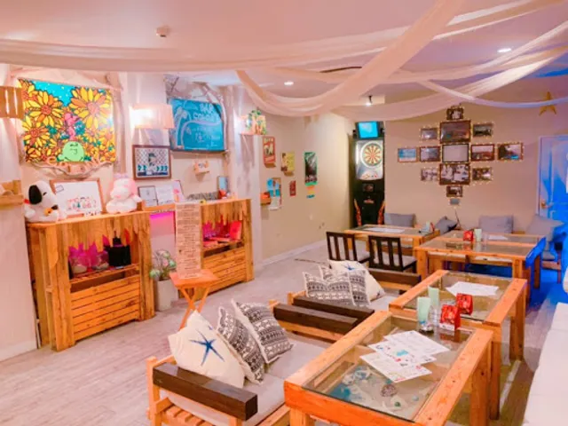 個室カラオケ BAR COLONY 沖縄那覇市 店