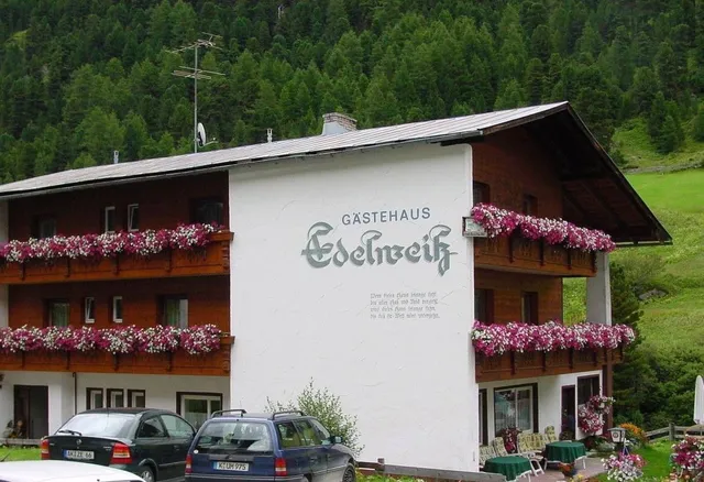 Pension -Gästehaus Edelweiß
