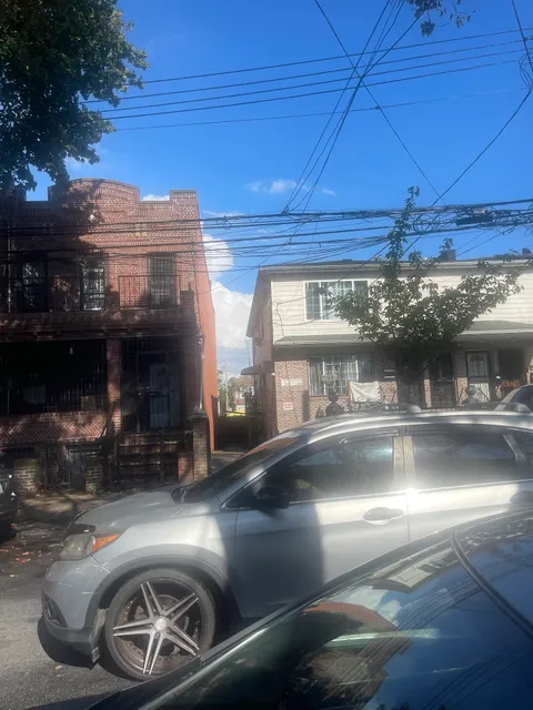 VERAS LICENSE PLATES EXPRESS INC