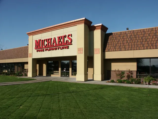 Michael's Fine Furniture