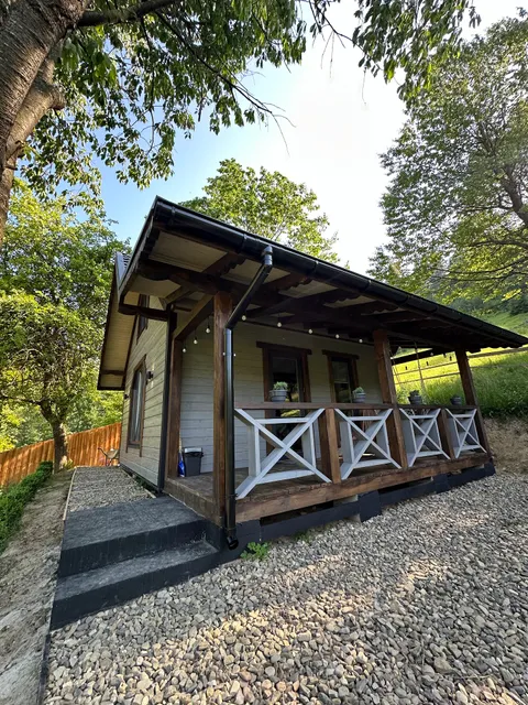 Котеджі з чаном EmiLi HousE