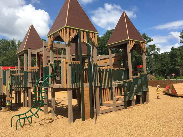 WEST NEW BERN RECREATION CENTER