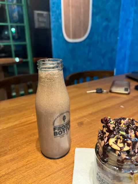Frozen Bottle - Milkshakes, Desserts, and Ice Cream