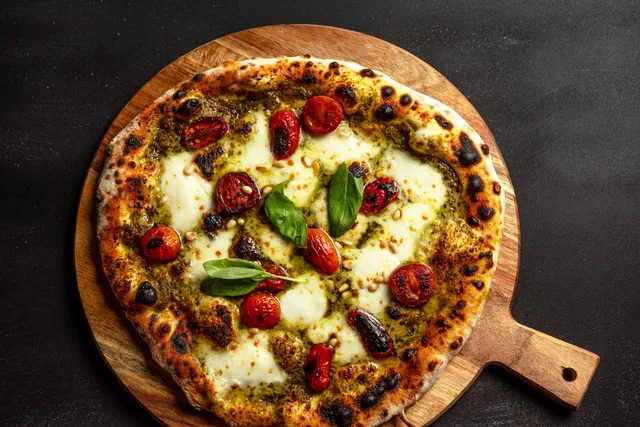 LA ZUCCA Pizza place