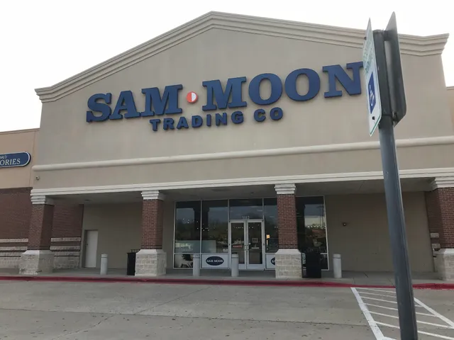 Sam Moon Arlington