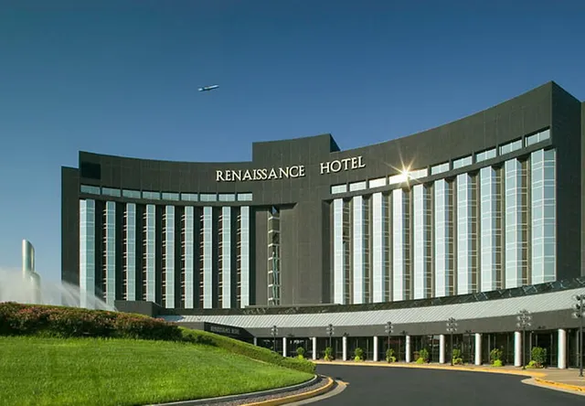 Renaissance St. Louis Airport Hotel