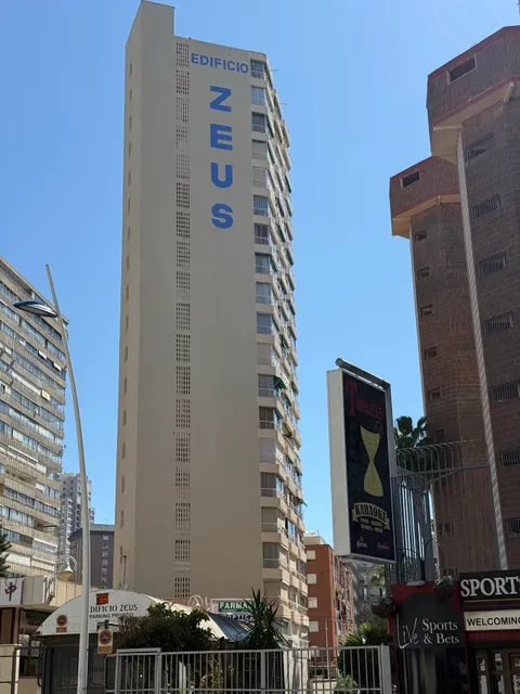Edificio Zeus