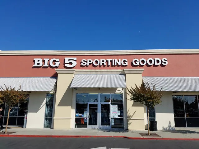 Big 5 Sporting Goods
